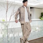 Jirayu Tangsrisuk Instagram - That 80’s spirit and the Buffalo Styling movement. @Dior merges the world of couture and streetwear in the #DiorSpring24 collection by Kim Jones. ❤️❤️❤️