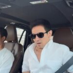 Jirayu Thantrakul Instagram - เมื่อมันบอกว่าเปิดเพลงอะไรก็ได้…”โอเค”