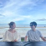 Jirayu Thantrakul Instagram - วันแห่งความรักในทัศนะของข้าพเจ้านั้น มันไม่มีกฏอะไรมาบังคับว่าเราจะต้องมอบความรักอย่างมีขอบเขต ในเมื่อมนุษย์สามารถเผื่อแผ่ความรักได้อย่างไร้พรหมแดน และมันไม่จำเป็นต้องมีตรรกะใดๆเพื่อที่จะรัก แค่มีความปรารถนาที่ดีก็ประเสริฐมากแล้ว