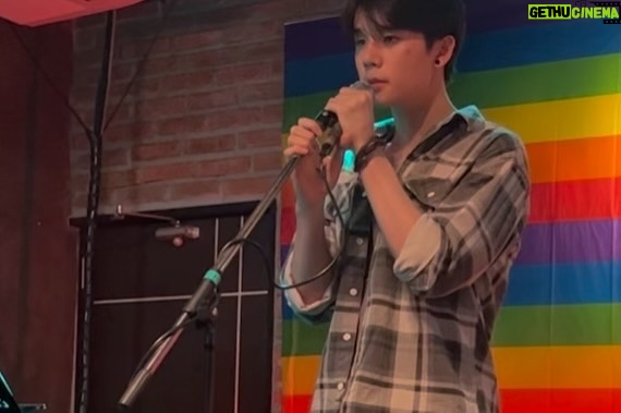 Jitaraphol Potiwihok Instagram - หมอกผู้เป็นทุกอย่างให้เธอแล้ว โชคดีนะเพื่อนรัก
