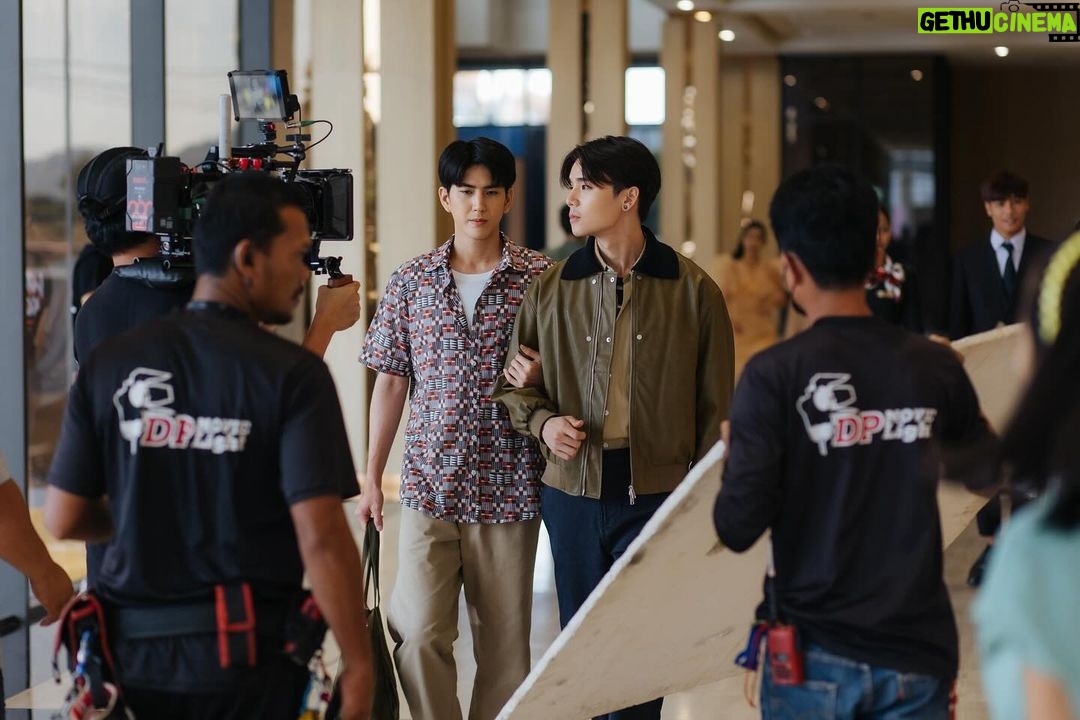 Jitaraphol Potiwihok Instagram - หมอกผู้เป็นทุกอย่างให้เธอแล้ว โชคดีนะเพื่อนรัก