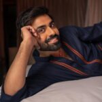 Jitendra Kumar Instagram - DryDay Scenes .. 😃 Catch this on 22nd Dec, On @primevideoin HMU @shenoyafernandes HMU Team @makeupvilas12 Imagery @niravthakkarphotography Styling @shreejarajgopal Style team @dhwanii.jain @khushaliichauhan Wearing @backalleybodega