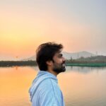 Jitendra Kumar Instagram - ☘️ #breather #lakeside