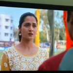 Jitendra Kumar Instagram - In the world of dreams .. a decade of hardwork .. and a year of a daydream .. @eightypackabs @chhotathalaiva @_arushisharma @netflix @poshampa_pictures