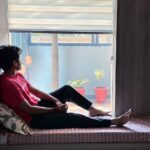 Jitendra Kumar Instagram - दोपहर का दीवाना ॥ #home #summer #afternoon #song