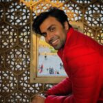 Jitendra Kumar Instagram - Window seat lover ..🌺 #fun #moment
