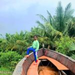 Jitendra Kumar Instagram - Trying to fly away in my Boat!! #greens #boatperson