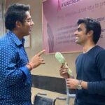 Jitendra Kumar Instagram - A Journey with this Kid : Met this person in 2012 on a set, he was acting in the project and I was an AD coordinating with actors, and their costume AD.. he was performing a Charachter I wanted to play badly.. so I met him with a jealous heart .. and when I saw him acting, and dekh ke laga ..acting theek hai insaan achcha hai shayad isliye isko wo role mila hai 😅 .. one of my first learning is that ..chahe kitna bhi talent ho insaniyat hona bahut jaruri hai .. we have a huge age difference… but I personally feel that I’m more mature than him and he is way more kiddish than me.. A great captain of any ship.. I’m thankful and feel lucky that Im part of his every new ship that he captained.. finally with a sinusoidal 10 years long Journey he made his first film with love and 200% dedication .. this movie is really special for me .. This is a moment which I will keep very close to my heart forever .. I am thankful to this man .. I m thankful to the audience who inspire me with their love ❤️ .. Thank you 🤗 @eightypackabs 🎩