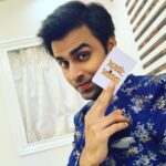 Jitendra Kumar Instagram - रातों की नींदें छीनूँ ॥ #jaadugar #netflixindia