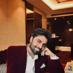 Jitendra Kumar Instagram – 🍷🍷
#suitup #velvet 

Styled by @krishi1606 
HMU by @shenoyafernandes