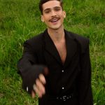 João Guilherme Ávila Instagram – Igual que un ángel… 👼🏻
