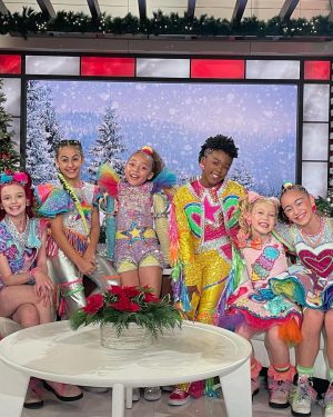 JoJo Siwa Instagram - #1 😱😍🥹 @xomgpop DEBUT ALBUM “Party Like A Popstar” IS OUT NOW!! Two years ago My mom and I had the idea of creating XOMGPOP! And now here we are two years later, the day of xomgpops FIRST album release getting to celebrate the six kids that work SO hard everyday and are SO passionate. I’m beyond excited for the next generation of kids to have a XOMGPOP to look up to.🫶🏼 Congratulations @leigha.sanderson @iamtiniet @dallas.skyes @kinleyfullout @iambrooklynnpitts @bellacianni and the ENTIRE XOMGPOP! Team!! 💜 EVERYONE STREAM PARTY LIKE A POP STAR AVAILABLE EVERYWHERE NOW!!