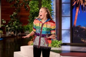 JoJo Siwa Instagram - My face on the last slide says it all!!❤️😭 being on @theellenshow is something I’ve dreamed about for YEARS!!! I still don’t believe this is real and this happened!! AND @jennajohnson got to be there with me AND we got to perform our CHA CHA together on the show!!! WE GOT TO PERFORM ON THE ELLEN SHOW!!! You all can watch today!!! I’m SO HAPPY😭🙏🏻🥺❤️🌈