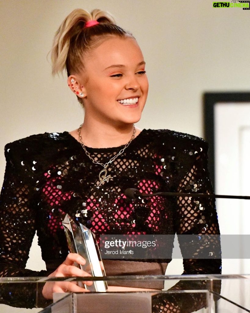 JoJo Siwa Instagram - Such an incredible night🤍 thank you @hollywoodmuseum for honoring me with the “Future of Hollywood” award. Being in this industry has been nothing short of a wild ride… being honored by the legends of Hollywood is such a surreal feeling. Thank you for accepting me into our crazy Industry 🖤