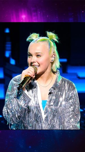 JoJo Siwa Instagram - @ItsJoJoSiwa performs @officialqueenmusic’s “Bohemian Rhapsody” as @Eminem in Wheel of Musical Impressions! #ThatsMyJam 

All episodes of That’s My Jam Season 2 are streaming now on @peacock!