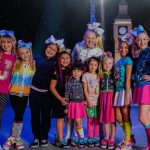 JoJo Siwa Instagram - WORLD WIDE PARTY *THE REMIX* IS OUT NOW!!! LINK IN MY BIO!!❤️🌎