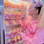 JoJo Siwa Instagram - I HAVE JOJO FOOD!!! today i got my JoJo Lunch Kitz in the mail!!😱💜 i actually can’t believe this. I HAVE FOOD! AND IT’S AVAILABLE AT WALMART! LIKE LITERALLY WHAT IS MY LIFE! 😭😍 this is actually the most amazing thing ever!!💕🤟🏼