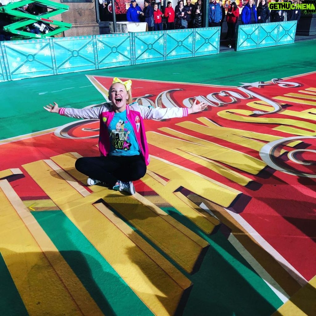 JoJo Siwa Instagram - Happy Thanksgiving it’s going to be the best day ever !!! Make sure your watching the Macy’s Thanksgiving Day Parade on NBC !!!! I will be singing “Kid in a Candy Store”!
