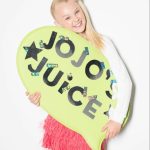 JoJo Siwa Instagram - Gonna do a live JoJo's Juice this week! Make sure u tune in - I will give u a 10 minute warning when it's time⭐️⭐️👏🏻👏🏻