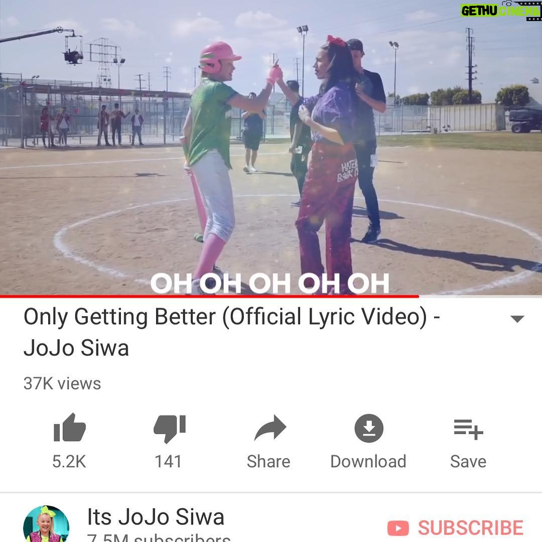 JoJo Siwa Instagram - MY BRAND NEW SONG “ONLY GETTING BETTER” IS OUT!!❤️🎉 Go watch the OFFICIAL lyric video right now (the link is in my bio!)👆🏼💕