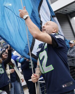 Jo Koy Instagram - Throwing it back to @jokoy raising the @12s flag last Sunday. 

Who shall it be tonight? 🫡