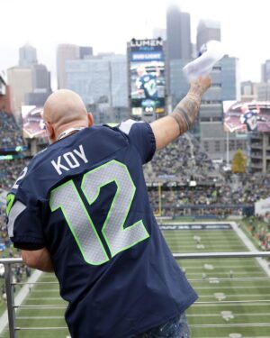 Jo Koy Instagram - Throwing it back to @jokoy raising the @12s flag last Sunday. 

Who shall it be tonight? 🫡