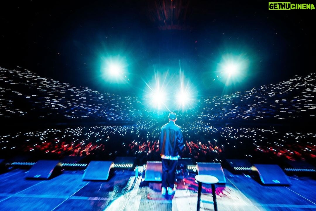 Jo Koy Instagram - I had my friends pop up at The Forum.