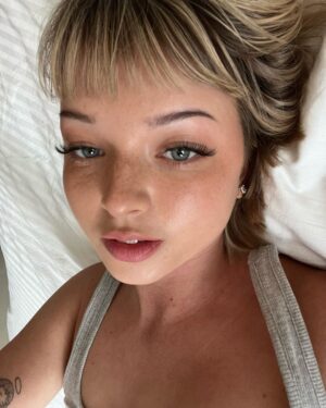 Joalin Loukamaa Instagram - I attract love