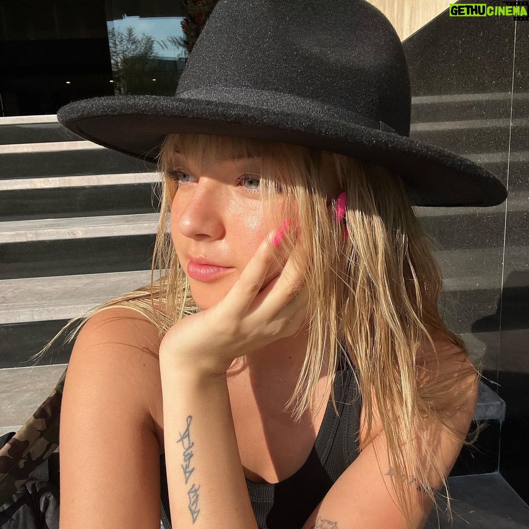 Joalin Loukamaa Instagram - Adi贸s cdmx 馃 Mexico City, Mexico