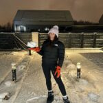 Joanna Jędrzejczyk Instagram - jest pięknie❄️ Przyznam się szczerze, że czekałam na snieg❄️ jejku chodzę dziś taka uradowana od samego rana, że aż w śnieżycę wybrałam się spacerkiem do fryzjera💇🏻‍♀️ Olsztyn zaśnieżony, a jak u Was? ⛄️ …. #itssnowing #snowday #snowing #olsztyn #śnieg Olsztyn, Poland