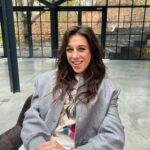 Joanna Jędrzejczyk Instagram - ufff😅 Na szczęście dzisiejszy dzień dobiega końca bo był naprawdę intensywny od samego rana‼️ Pobudka o 4 i od razu z przygodami (sprawdźcie storki), podróż do Warszawy i praca na planie nowego telewizyjnego projektu, który mam nadzieję, że przypadnie Wam do gustu 📺 lubicie wyzwania, adrenalinę i rywalizację? Bo właśnie o tym będzie ten program😀 Nie mogę się już doczekać jego emisji, która planowana jest na wiosnę. Lecę jeszcze na pyszną kolację z @anka_kosinska i pięknie zamknę ten jakże produktywny dzień🤩 Dobrego wieczoru 😘 💄 @majaadamiak 💇🏻‍♀️ @aga.superhair 👘 @kasia.baran @aniadomanskajewellery … #workinprogress #newproject #newtvshow #lifeonset Warsaw, Poland