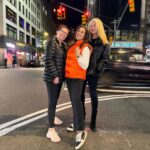 Joanna Jędrzejczyk Instagram - 🖤🧡🖤 NYC with my beautiful ladies … #nycbynight #nybynight #nystreets
