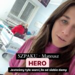 Joanna Jędrzejczyk Instagram – Ja tu to tylko zostawię ❤️ @szpakusimba chcę abyś wiedział, że ocaliłeś dziś ludzkie istnienie. Bądź już na zawsze z siebie dumny! 

Ogólnie, to uważam się za „silną” (nie fizycznie), a psychicznie babkę. Może mam swoje strachy i lęki ale ogólnie, to sobię radzę😉 Z wiekiem jednak moja wrażliwość na niesprawiedliwości świata a przede wszystkim cierpienie ludzkie w szczególności dzieciaków uderza mnie ze zdwojoną siłą. Ciągle słyszę, że świata nie zbawię. Wiem, że nie pojedynkę ale z Wami już tak. Krok po kroku. 

Dziękuję Szpaku, to za mało! 

#szpakusimba #szpaku

#cancerfighter #cancerfighters #fundacjacancerfighters #fundacja #cancer #cancersupport #cancersucks Wojewódzki Szpital Dzieciecy Olsztyn