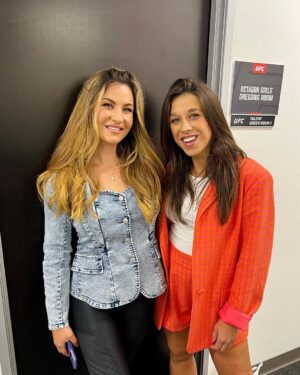 Joanna Jędrzejczyk Instagram - great working and spending some time with da champ @mieshatate 🩷
…
#ufc #ufcfighter #ufcfighters #ufcapex #ufcchampion #ufcchampions