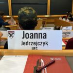 Joanna Jędrzejczyk Instagram - after two days at @harvardhbs I just want more📕 what a journey, and it’s just the beginning so honored and happy to be part of Crossover Into Business Program, having a chance to learn from Professor @anitaelberse , meeting all of the athletes from all over the world and picking my Mentors @talalalalallalla & Romek Sadowski @sdwski (who doesn’t speak polish but he has Polish Roots) 🤗 can’t wait to learn and experience Harvard more. Guys! Never let anyone doubt you. Believe in yourself. Sky is the limit🚀 It’s time to leave Boston and fly to Vegas. Can’t wait to see @mateusz_gamrot performing this weekend and reaching the stars 🌟 Kiss 😘 PS would you be back to school again?🎒 … #harvardbusinessschool #harvard #crossoverprogram #boston #itsnevertoolate Harvard Business School