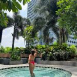 Joanna Jędrzejczyk Instagram - pure enjoyment 🪴 📍 Andaz, Singapore 🇸🇬 … #singapur #singapore #placetobe #magdabutrym #andazsingapore #andazhotel Andaz Singapore