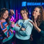Joanna Jędrzejczyk Instagram – [Premiera Podcastu 🎧🔥] W kolejnym odcinku podcastu Bieganie.pl Women napędzanym przez @newbalancerunning , gościmy Joannę Jędrzejczyk, pierwszą Polkę w organizacji MMA – UFC, mistrzyni tejże organizacji w latach 2015 – 2017. 
Asia jest niezwykle popularną zawodniczką, która przez cały okres swojej kariery, oraz teraz już po, inspiruje wielu ludzi do wychodzenia ze swojej strefy komfortu i walki o swoje marzenia. W rozmowie z Asią Jóźwik i Kasią Zawistowską opowiada m.in. o tym: 
• Czy ma w planach przebiec półmaraton oraz maraton?
• Czy potrafi odpoczywać?
• Jak nauczyła się cierpliwości?
• Jakie ma cele po zakończonej karierze zawodniczej?
• Jakie ma lęki?
• Co zrobić, aby osiągnąć swój cel?
• Czy jako zawodniczka nagradzała się za sukces?
• Jakie wartości są dla niej najważniejsze?
• Czy użyła kiedyś swojej broni?

Serdecznie zapraszamy do wysłuchania tej bardzo inspirującej i skłaniającej do refleksji rozmowy! 

Podcast dostępny na kanale bieganie.pl na wszystkich platformach podcastowych oraz na YouTube w formie wideo. 

PS Podzielcie się z nami Waszą opinią! 
Jest dla nas niezwykle ważna, aby móc kreować dla Was odpowiedni kontent oraz spełniać Wasze oczekiwania. Wszystko, co dla Was tworzymy, jest z myślą o Was🫶🙌🏼

•rozmowa • sport • mma • bieganie • motywacja • podcast