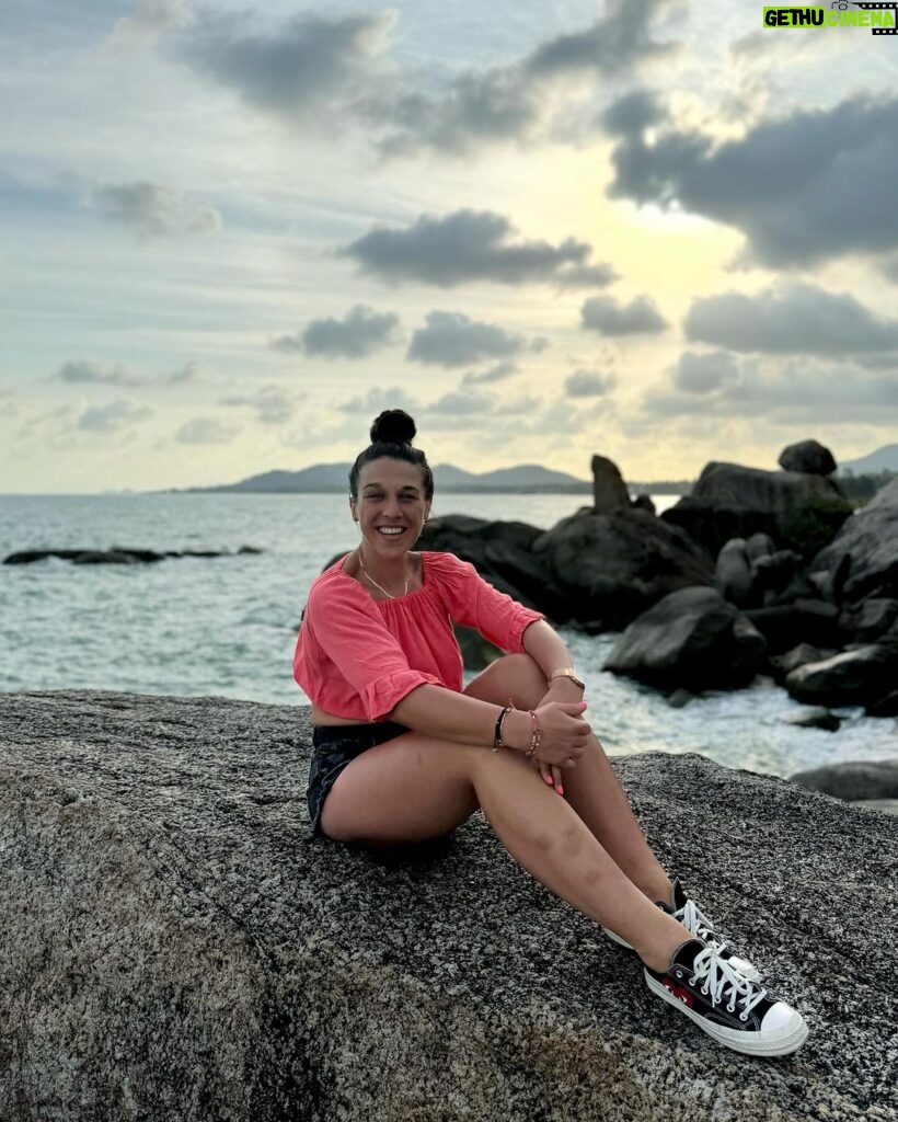 Joanna Jędrzejczyk Instagram - Samui🫶🏼 thank you for unforgettable moments, not only during this trip, but since the very first time I stepped on your land. Thanks for all personal and sport experience, lessons, friendships and love since 2006. Samui, my second home, I’ll be back soon.🛩️⛴️ 🇹🇭 #samui #samuiisland #kohsamui #kosamui #TAJLANDIA #kohsamuithailand #mysecondhome Koh Samui | Samui | Tajlandia | Thailand Koh Samui Thailand