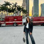 Joanna Jędrzejczyk Instagram – Ready for tonight’s fights – MIAMI🌅

who you got?

#ufc #ufc299 #ufcmiami Kaseya Center
