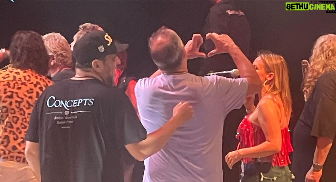 Joe Gatto Instagram - What an amazing time with @bretmichaelsofficial at his fantastically epic Parti-Gras Concert. Highly recommend an amazingly fun night with a true rock star legend. And an amazing crowd of welcoming fans. Much love. Pittsburgh, Pennsylvania
