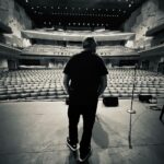 Joe Gatto Instagram - Quiet before the storm. Just taking it all in before I get to hang with my fans at a show and share some laughs. Much love to you all who have been coming out to fill these seats. I am thankful and appreciative beyond words. 📸: @stevebyrnelive Fred Kavli Theater
