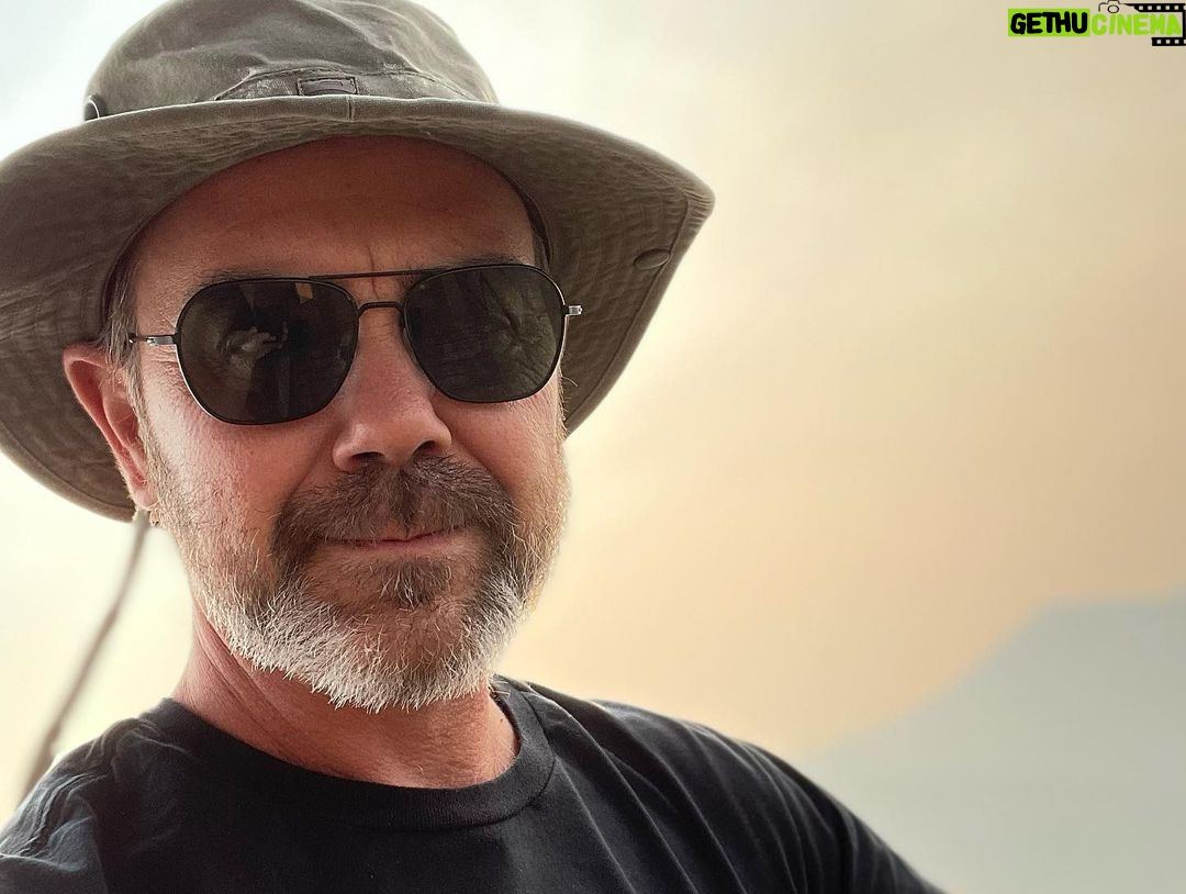 Joe Lo Truglio - 61.7K Likes - This past year had me on mountains with friends most of the time. It gave me great views with people I love. What a gift. A chapter ends with Brooklyn, another starts with a movie on a mountain. But always climbing with the folk that matter. Bringing water for 2022. Let’s HIT THAT SUMMIT. ⛰