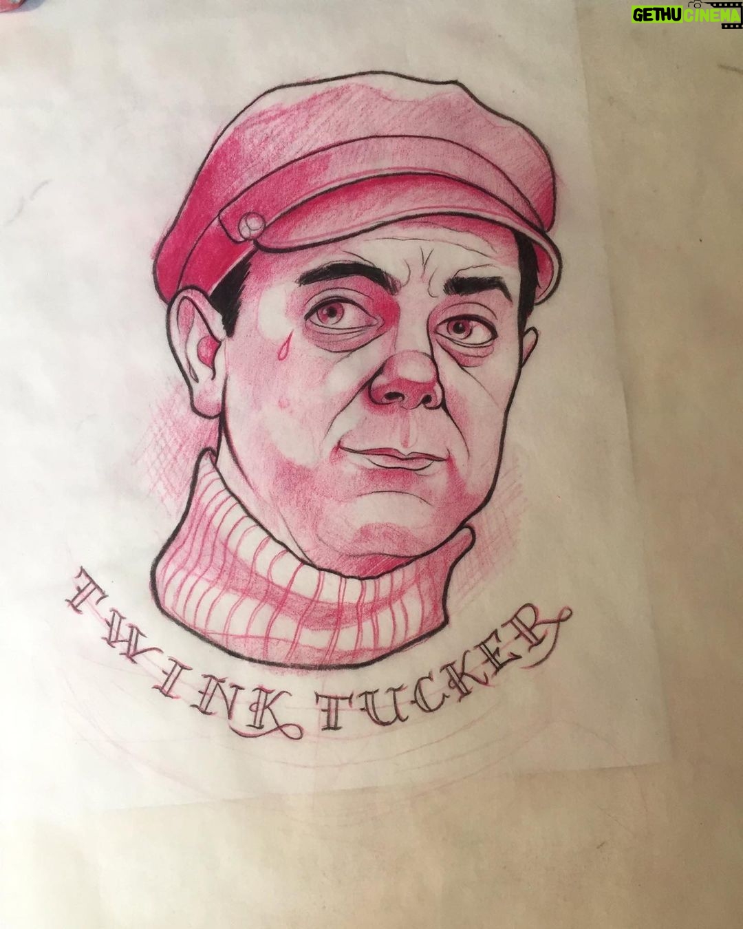 Joe Lo Truglio - 72.6K Likes - Don’t be sad, Twink, @PeacockTV is finally here. Soon, you can watch #BrooklynNineNine there too.
🚨9️⃣9️⃣🚨
@brent_smith_tattoos 🤯