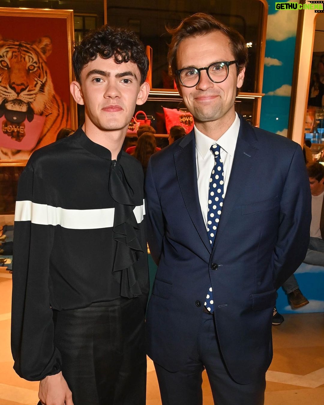 Joe Locke Instagram - Thanks for having me @longchamp - Grooming by @petransellge Styling by @hollyevawhite @longchamp @toiletpapermagazineofficial #LongchampXToiletpaper