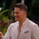 Joe Manganiello Instagram - What happened… to Aron??? Catch up on the first four DEAL OR NO DEAL ISLAND episodes on PEACOCK in time for Monday’s BIG REVEAL on NBC!!! 🏝️💼💰