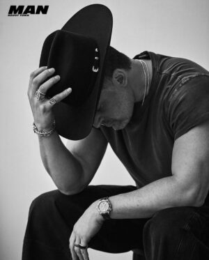 Joe Manganiello Instagram - More shots from my interview with MAN ABOUT TOWN…

Photography by @matthewbrookesphoto at @clmagency
Fashion by @binxnguyen
Words by @tibbitsben
Grooming by @hairbycandicebirns at @aframe_agency
Editor-in-Chief @damianfoxe
Editor @andreww_wright
Art Directors @livi.av @harry_conor @mike.w.morton
Production Director @bencrankbencrank
Producer @isabellacoleman_