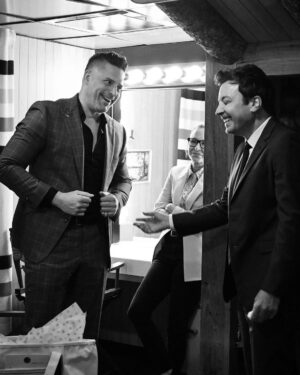 Joe Manganiello Instagram - Tune in TONIGHT to The Tonight Show with Jimmy Fallon!

#dealornodealisland