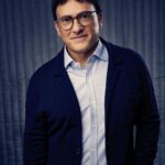 Joe Russo Instagram - After premiering our first film, “Pieces” at the 1997 Slamdance Film Festival — Variety’s review called it “needlessly arty and obscure”. How the hell did these two paisans get here… Thank you Mr. Adam Vary, and thank you @variety for this honor. We love you, @priyankachopra @prattprattpratt, and @zoesaldana. Link in bio.