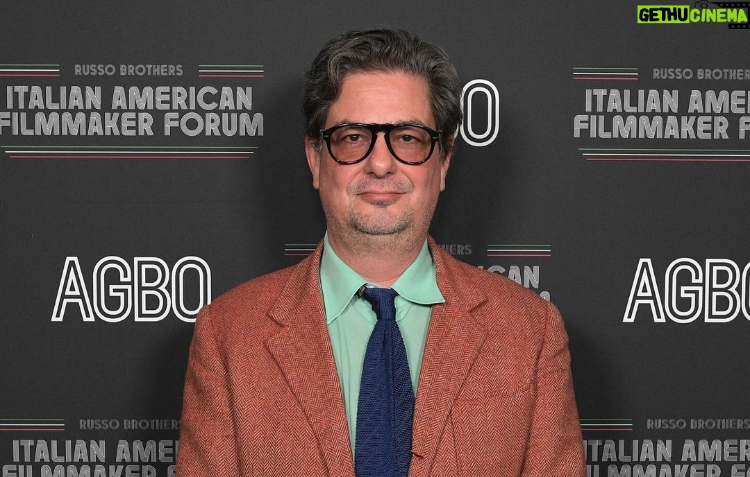 Joe Russo Instagram - Such a wonderful evening honoring Louis D’Esposito with the inaugural Renaissance Award. Had a mini Marvel reunion celebrating one of our favorite Italians. Saluti! #RussoBrothersItalianAmericanFilmmakerForum