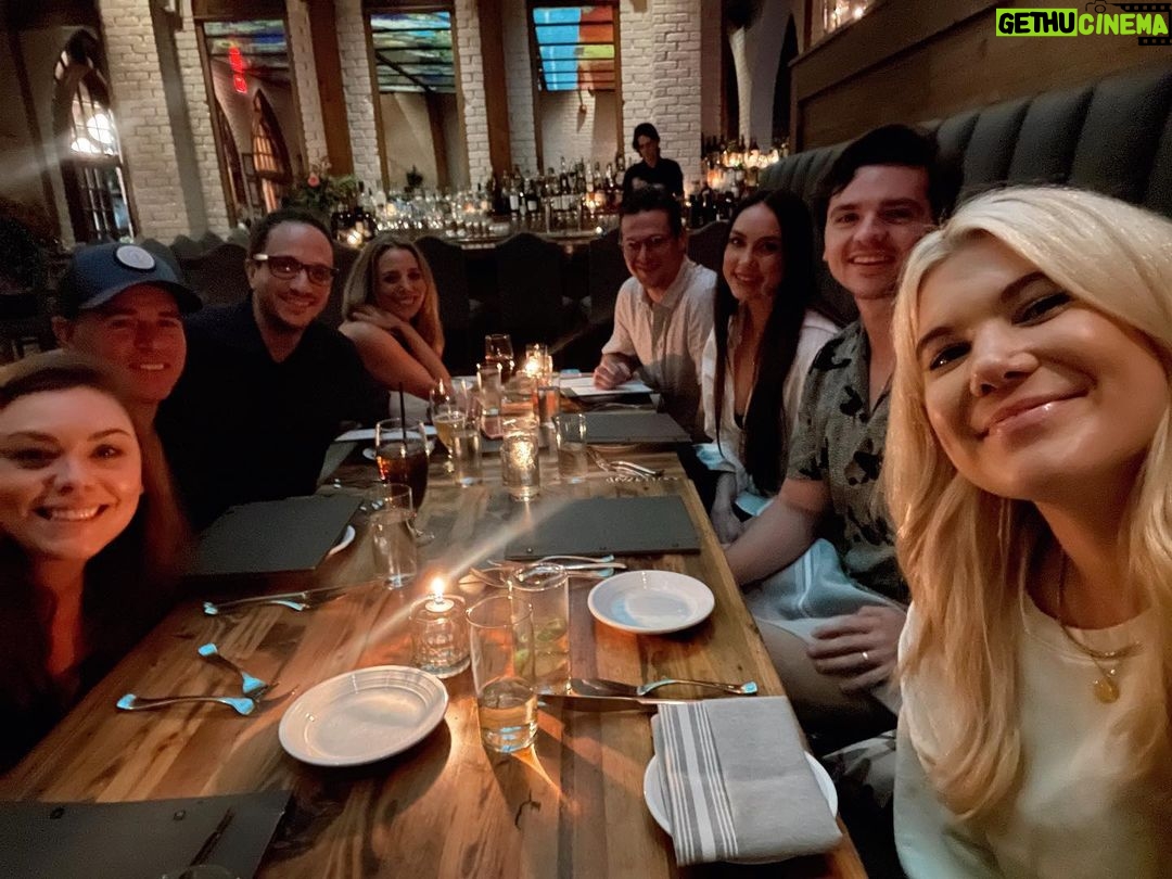 Joel Courtney Instagram - A brief recap of this last weekend. Met a ton of fans, made a lot of friends, had an amazing time with my wife. @tripleellc was a hit!!! #epixandchill #conventionlife Charleston, South Carolina